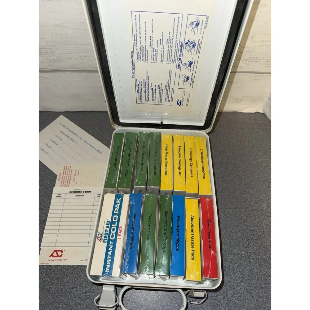 Vintage Unit First Aid Kit , Acme , Metal Box , USA